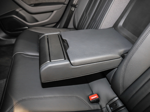 201955 TFSI quattro Ӹ 