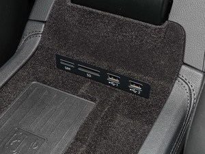 201955 TFSI quattro Ӹ g