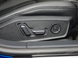 201955 TFSI quattro Ӹ g