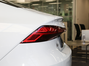 201955 TFSI quattro Ӹ ^