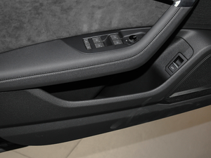 201955 TFSI quattro Ӹ ǰTg