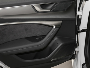 201955 TFSI quattro Ӹ g