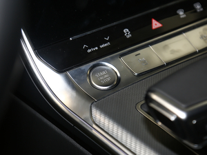 201955 TFSI quattro (dng) п؅^(q)