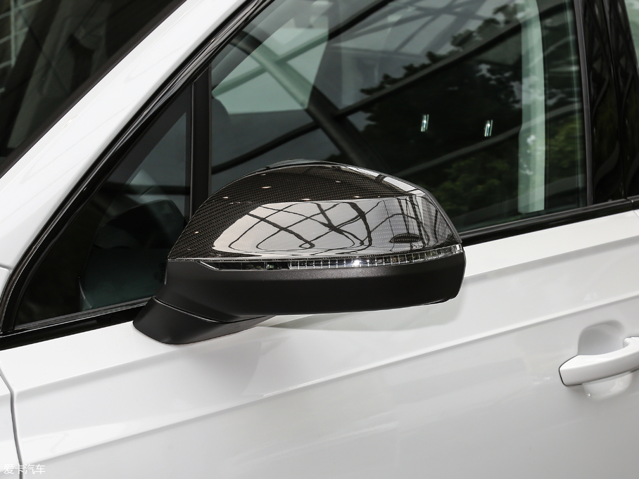 2019��W��Q7 55 TFSI ���g��