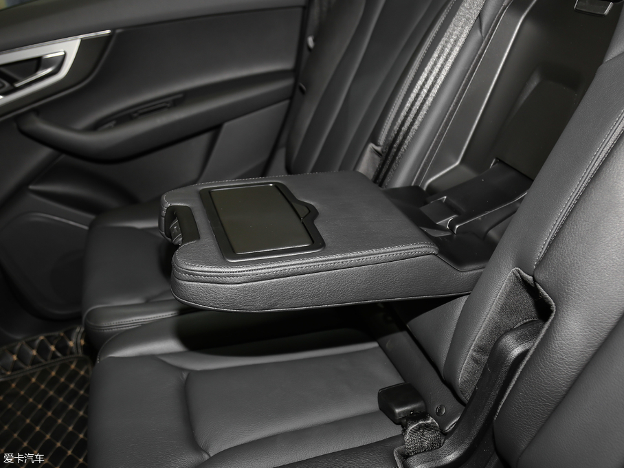 2019WQ7 45 TFSI S line \