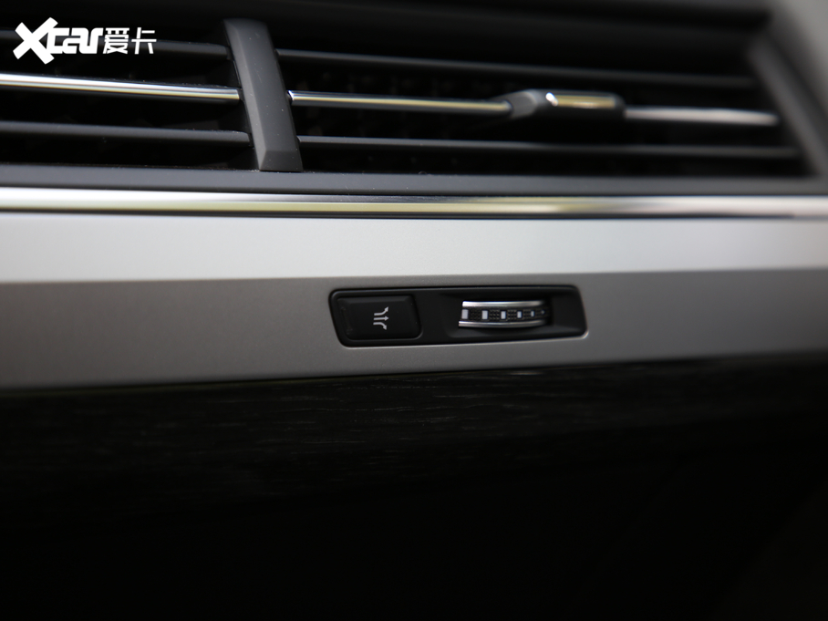 2019?yun)WQ7 55 TFSI F