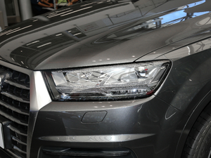 201945 TFSI S line \ ^