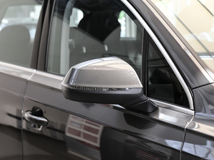 201945 TFSI S line \ ^