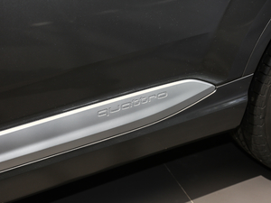 201945 TFSI S line \ ^