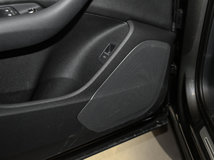 201945 TFSI S line \(yn)(dng) g