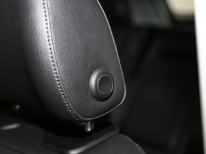 201945 TFSI S line \(yn)(dng) g