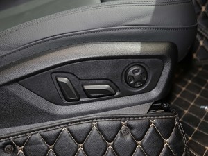 201945 TFSI S line \(yn)(dng) g