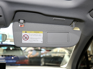 201945 TFSI S line \(yn)(dng) g