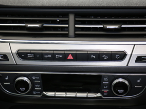 201945 TFSI S line \ п؅^(q)