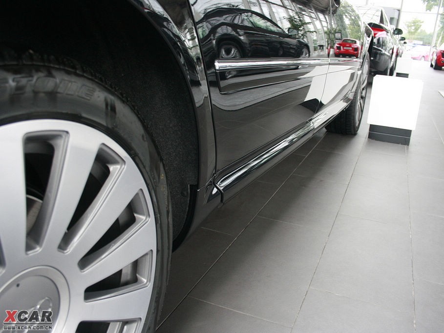 2009WA8 4.2FSI quattro F