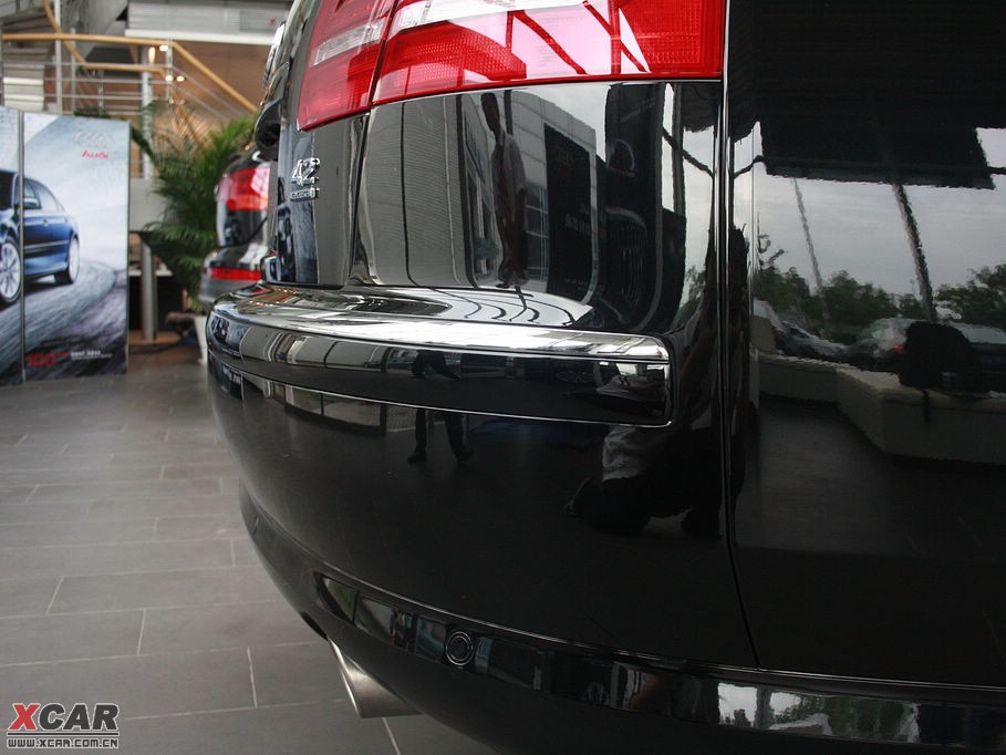 2009WA8 4.2FSI quattro F