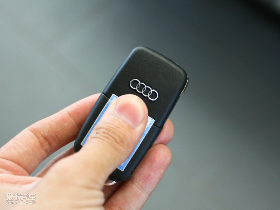 2009?yun)WA8 2.8FSI (bio)(zhn)