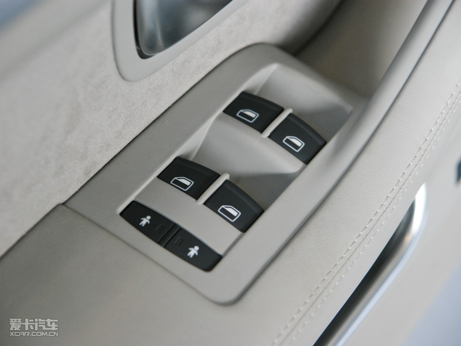 2009WA8 6.0W12 quattroŞ