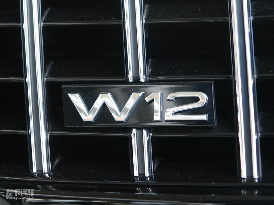 2009WA8 6.0W12 quattroŞ