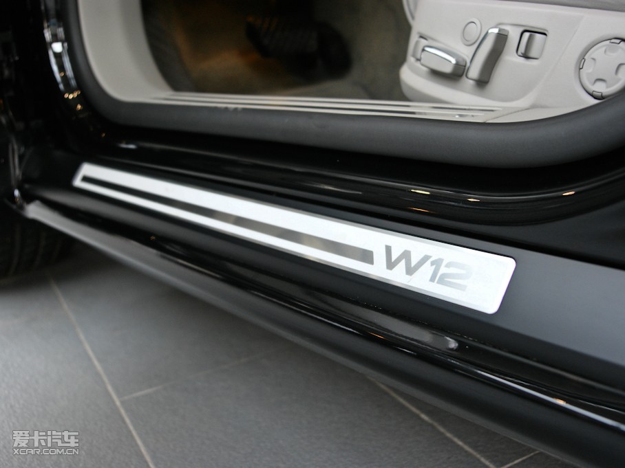 2009WA8 6.0W12 quattroŞ