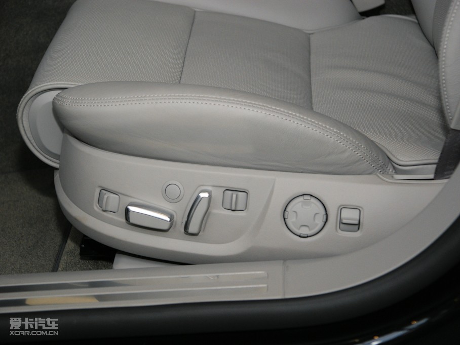 2009WA8 6.0W12 quattroŞ