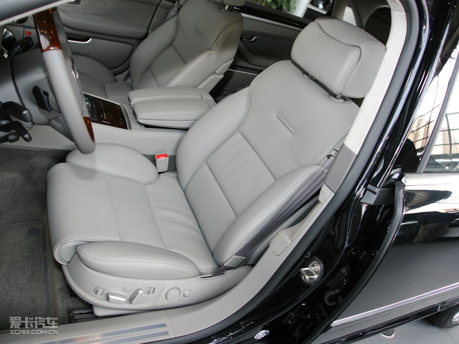 2009WA8 6.0W12 quattroŞ