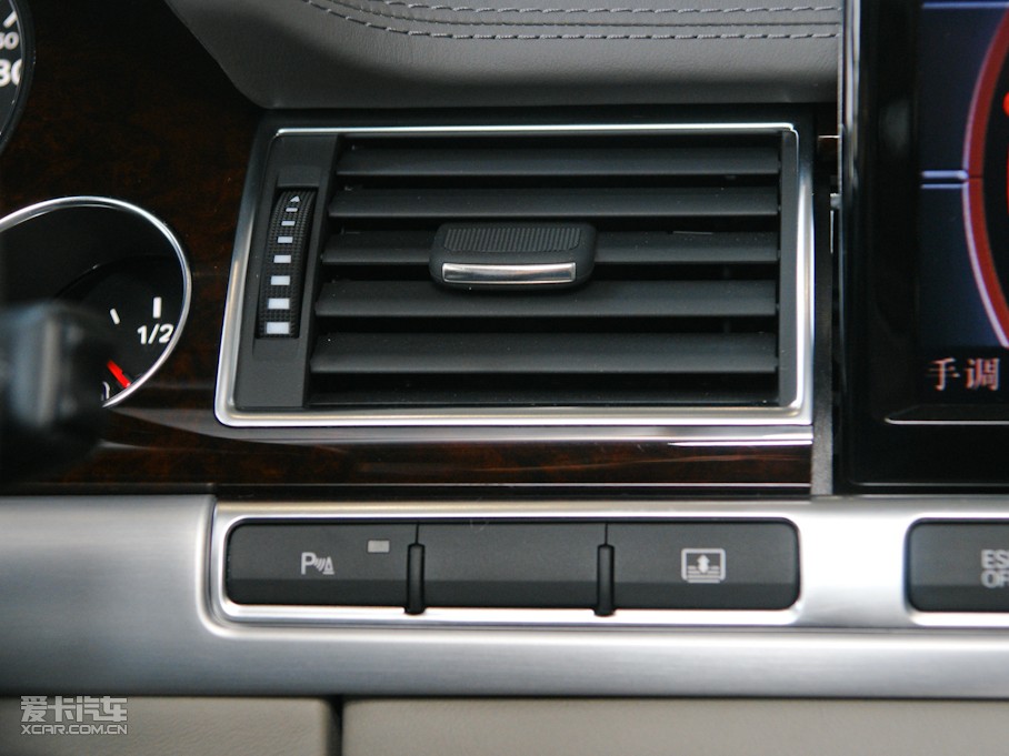 2009WA8 6.0W12 quattroŞ