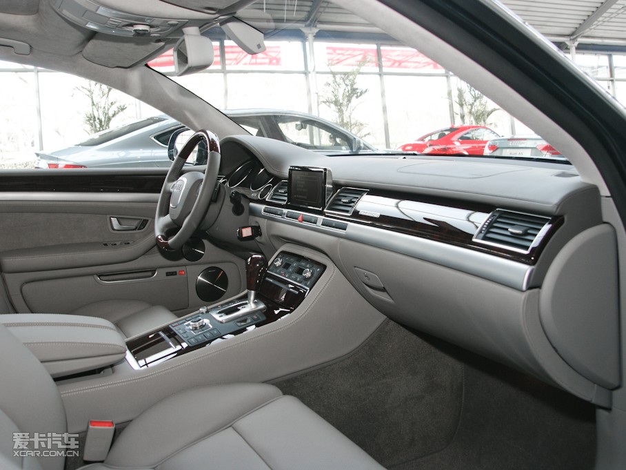 2009WA8 6.0W12 quattroŞ