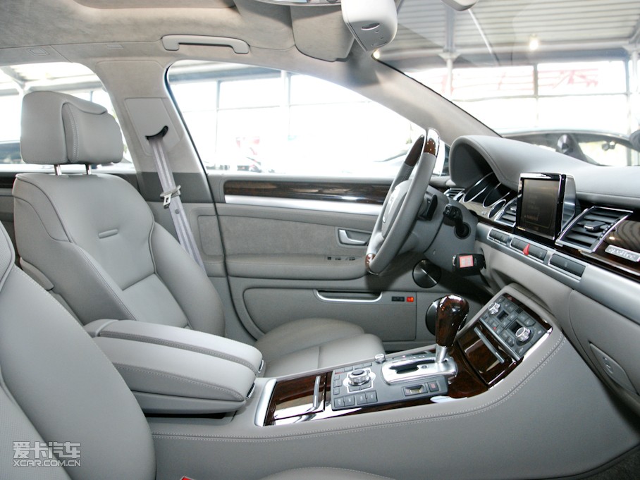 2009WA8 6.0W12 quattroŞ