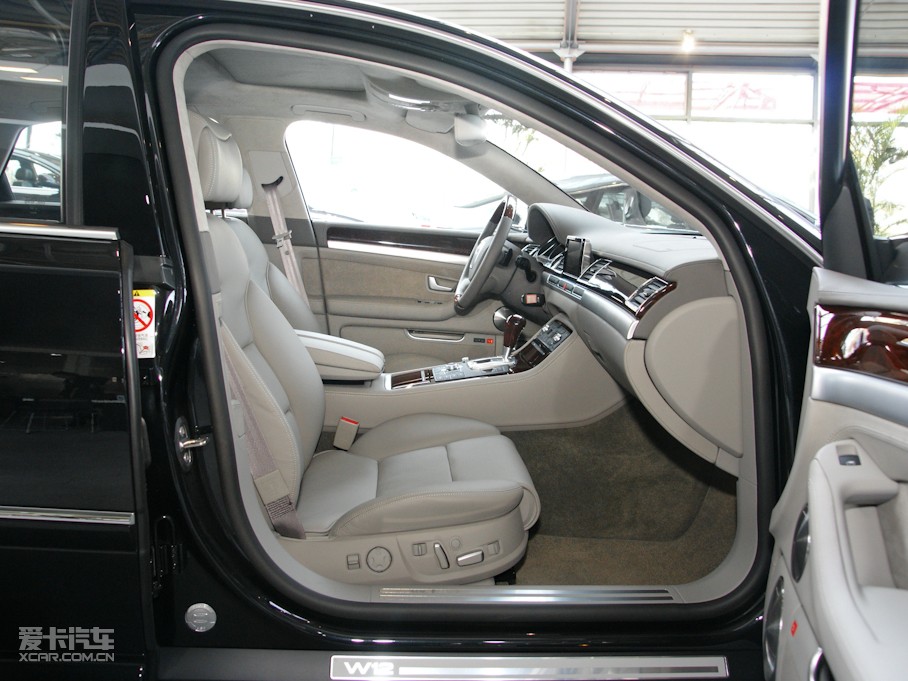 2009WA8 6.0W12 quattroŞ