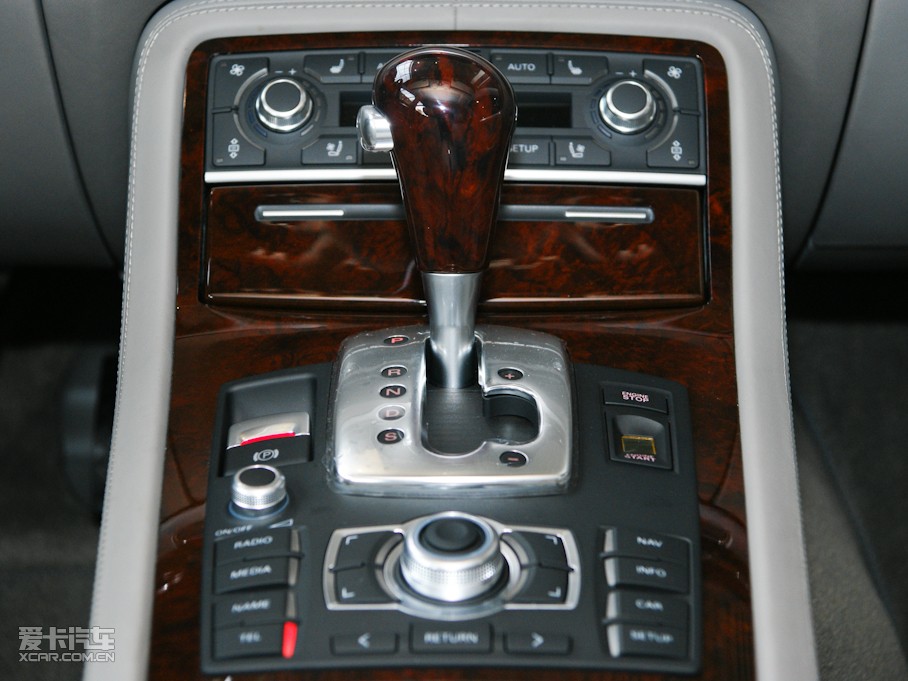 2009WA8 6.0W12 quattroŞ