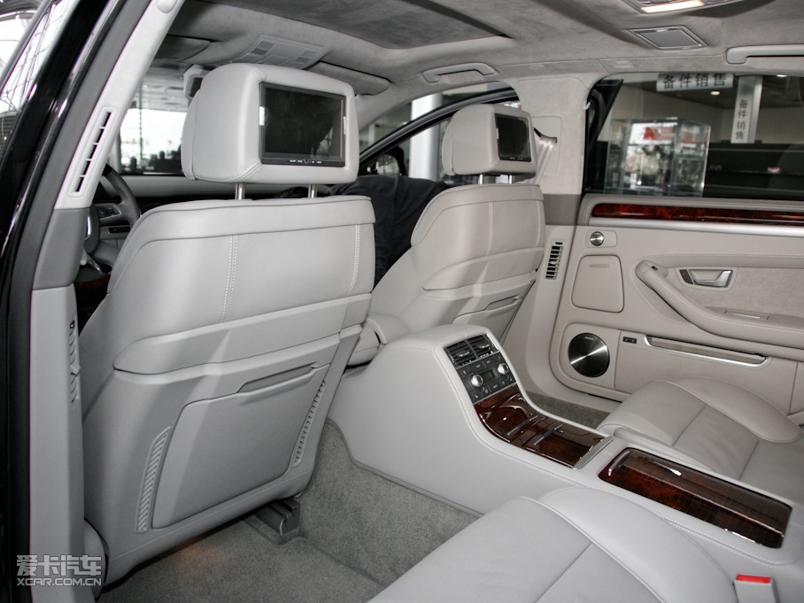 2009WA8 6.0W12 quattroŞ