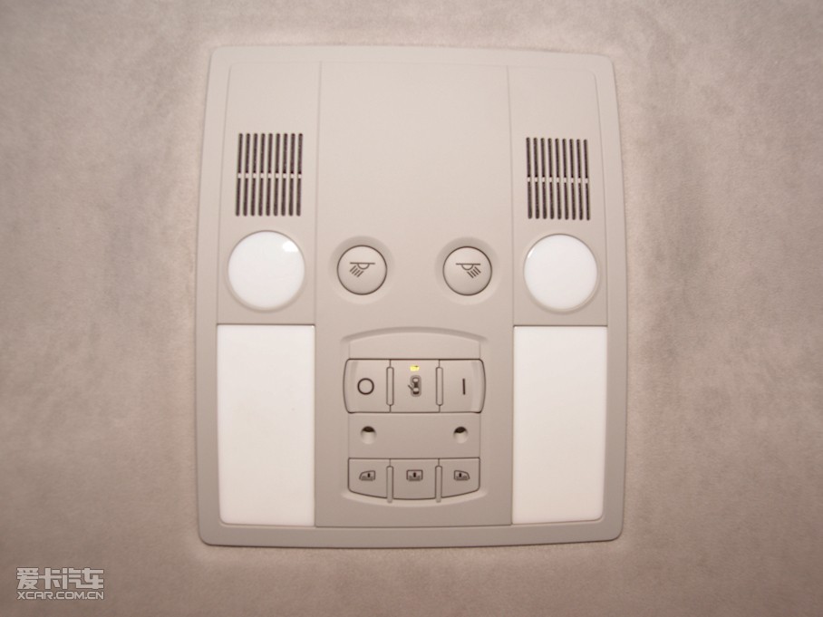 2009?yun)WA8 6.0W12 quattroŞ