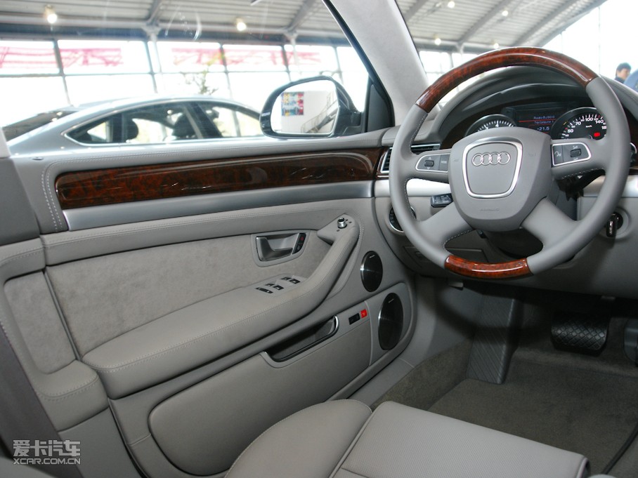 2009WA8 6.0W12 quattroŞ