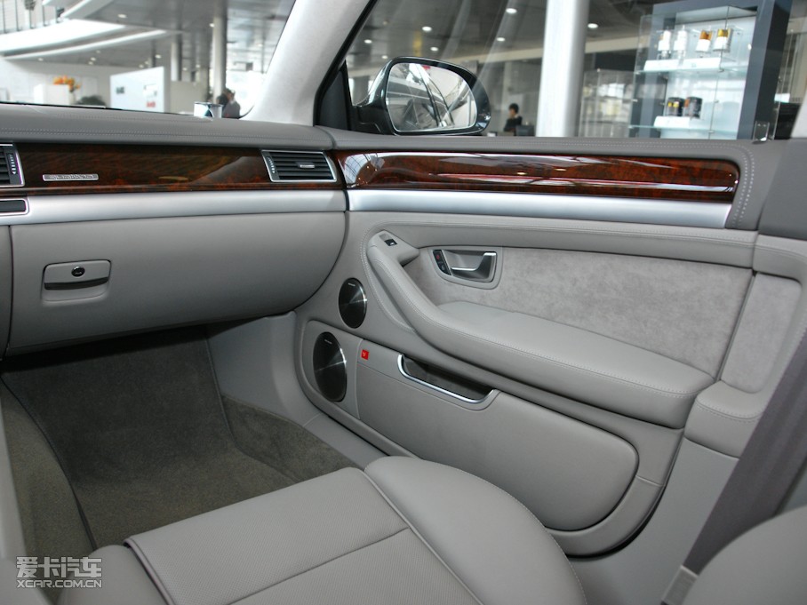 2009WA8 6.0W12 quattroŞ