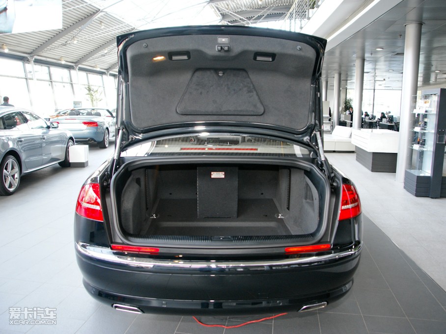 2009WA8 6.0W12 quattroŞ