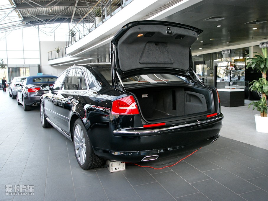 2009WA8 6.0W12 quattroŞ