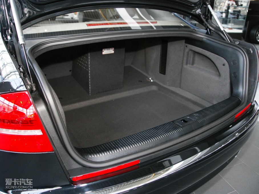 2009WA8 6.0W12 quattroŞ