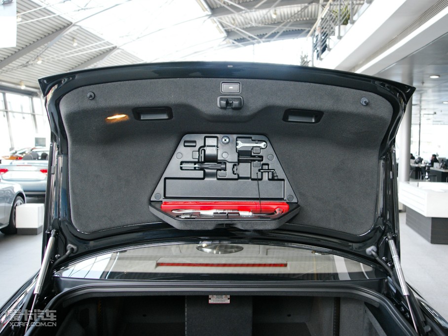 2009WA8 6.0W12 quattroŞ