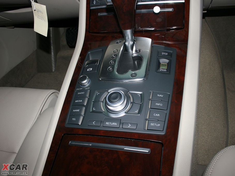 2009WA8 4.2FSI quattro F