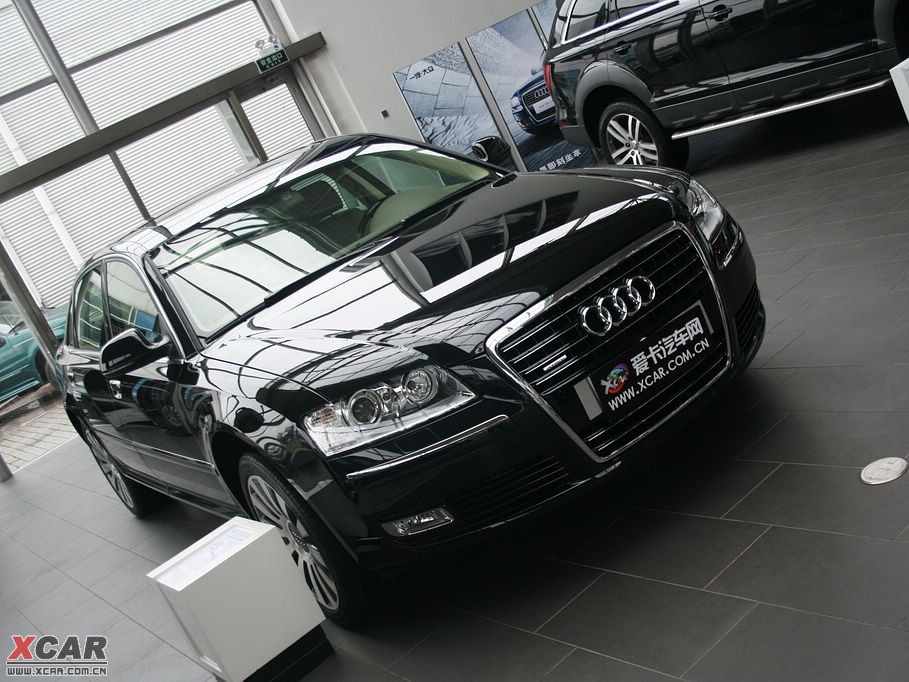 2009WA8 4.2FSI quattro F