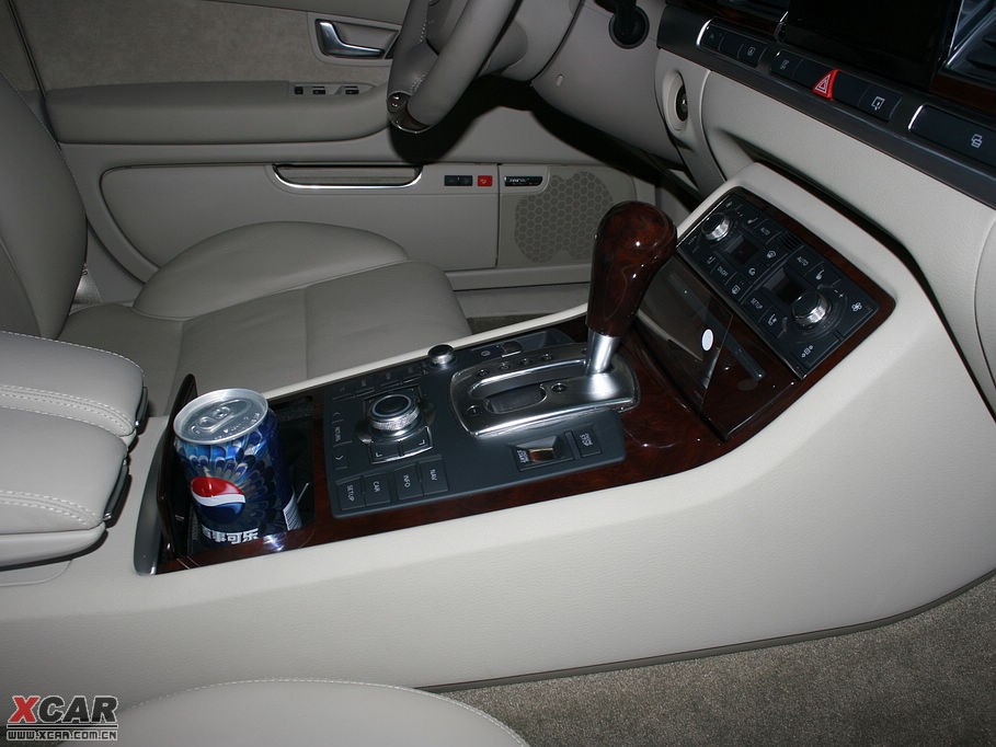 2009WA8 4.2FSI quattro F