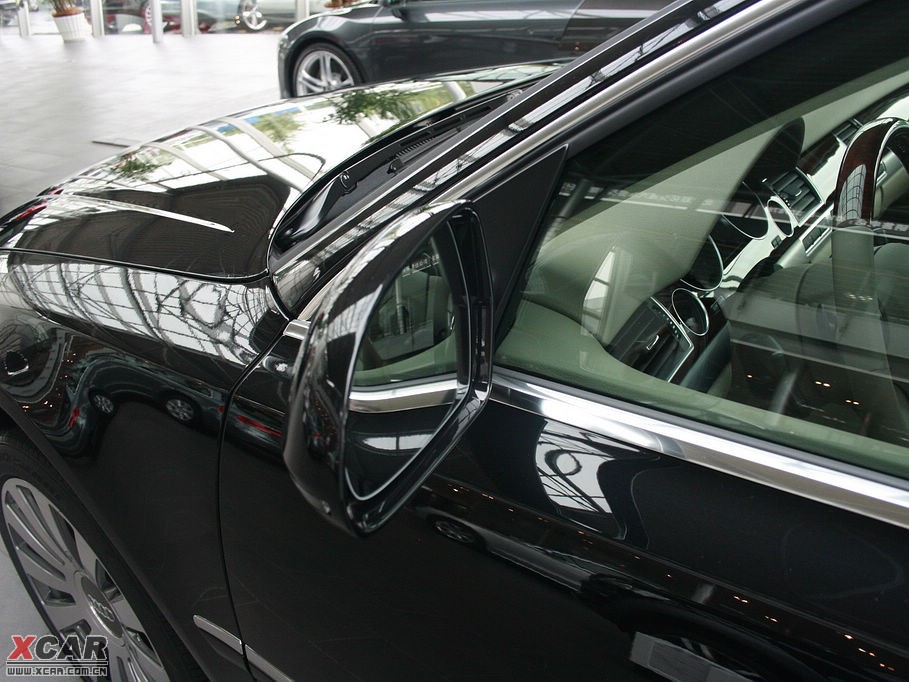 2009WA8 4.2FSI quattro F