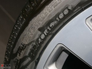 20094.2FSI quattro F ^