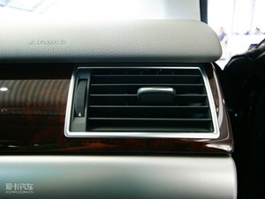 2009款3.0L 标准版 中控区
