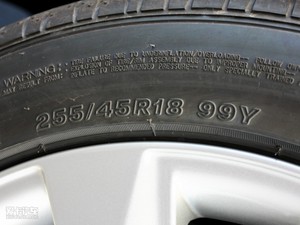 2009款3.0L 尊贵版 细节外观