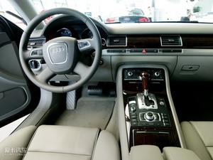2009款2.8FSI 标准版 中控区