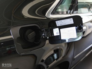 2009款3.0L 尊贵版 油箱盖