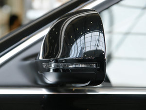 20096.0W12 quattroŞ ^