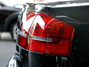 2009款6.0W12 quattro旗舰版 细节外观